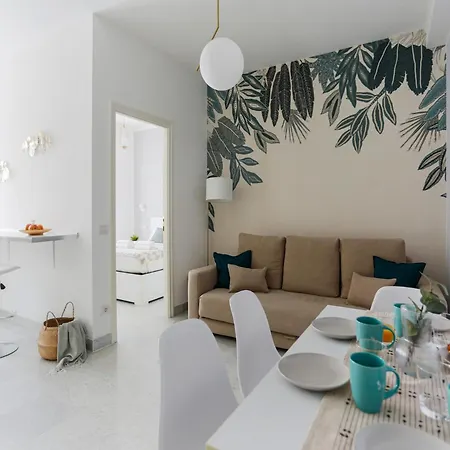 The Best Rent - Bright Two-bedroom In Central Station Area *