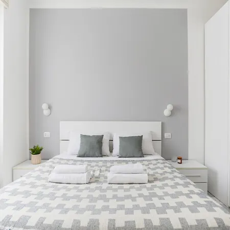 The Best Rent - Bright Two-bedroom In Central Station Area * Milan